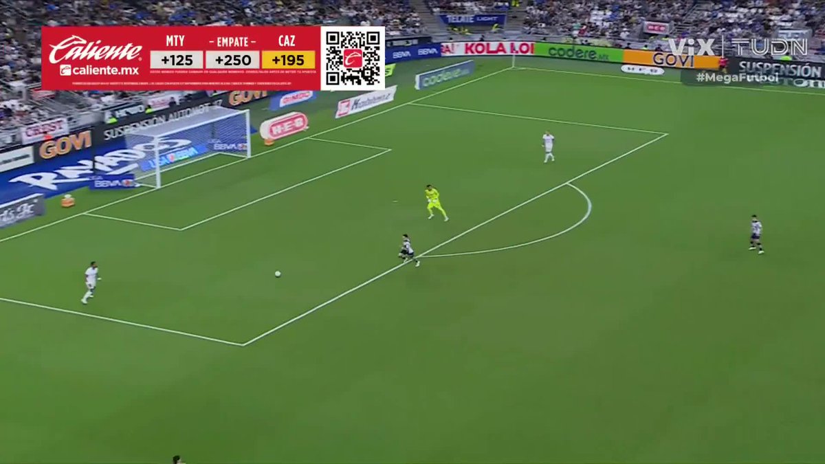 ¡César Garza hace el primero al 6'! 🔥 Error en la salida de Cruz Azul y Rayados lo está ganando. 👏 #LaLigaDeLaAfición | #AP26 | #J9 | #MTYCAZ