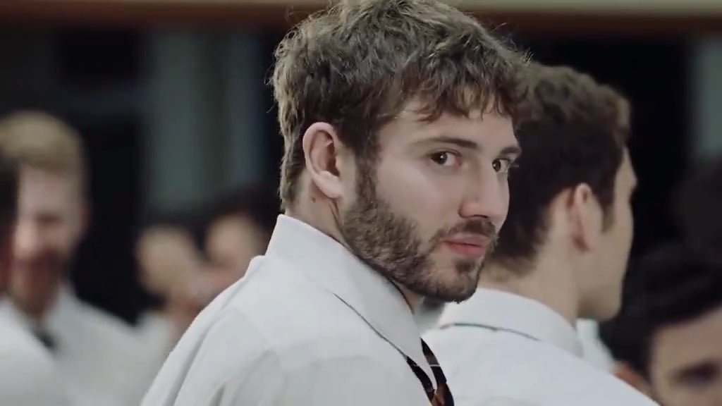 Have you ever secretly watched someone and had to look away when they glanced back? เคยแอบมองใครแล้วต้องหลบสายตาตอนเค้ามองกลับมั้ย?
