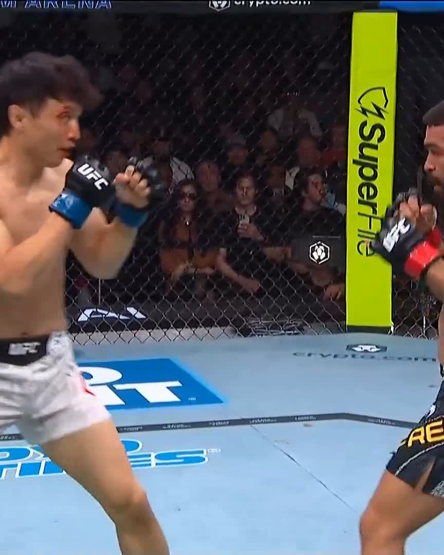 STUNNED HIM AND POURED IT ON Patricio Pitbull just knocked out The Korean Superboy at #CryptoCom #UFC331! [ LIVE NOW on @ParamountPlus ]