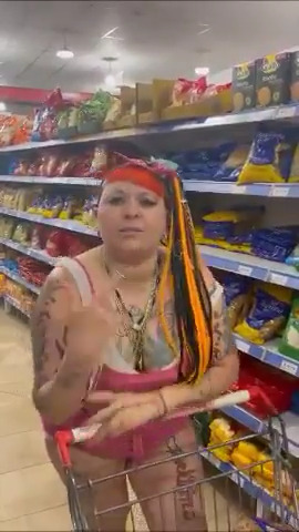 yo cuando entré al pop up y vi que el peluchito estaba 120 lucas