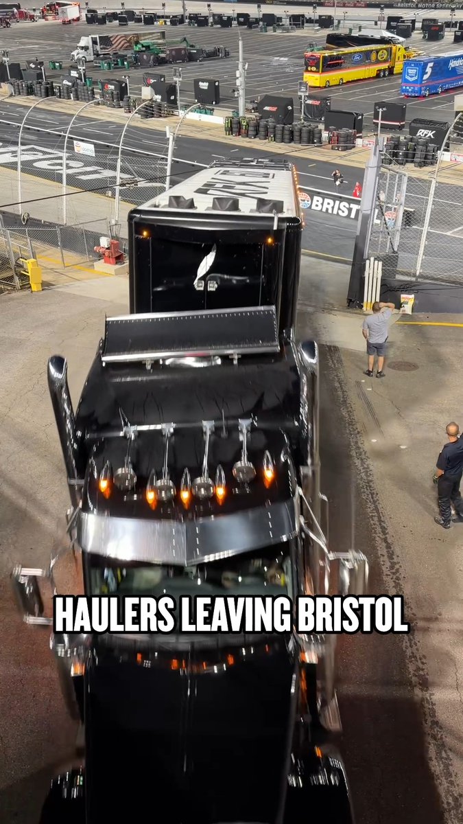 The haulers are headed home. 🚛