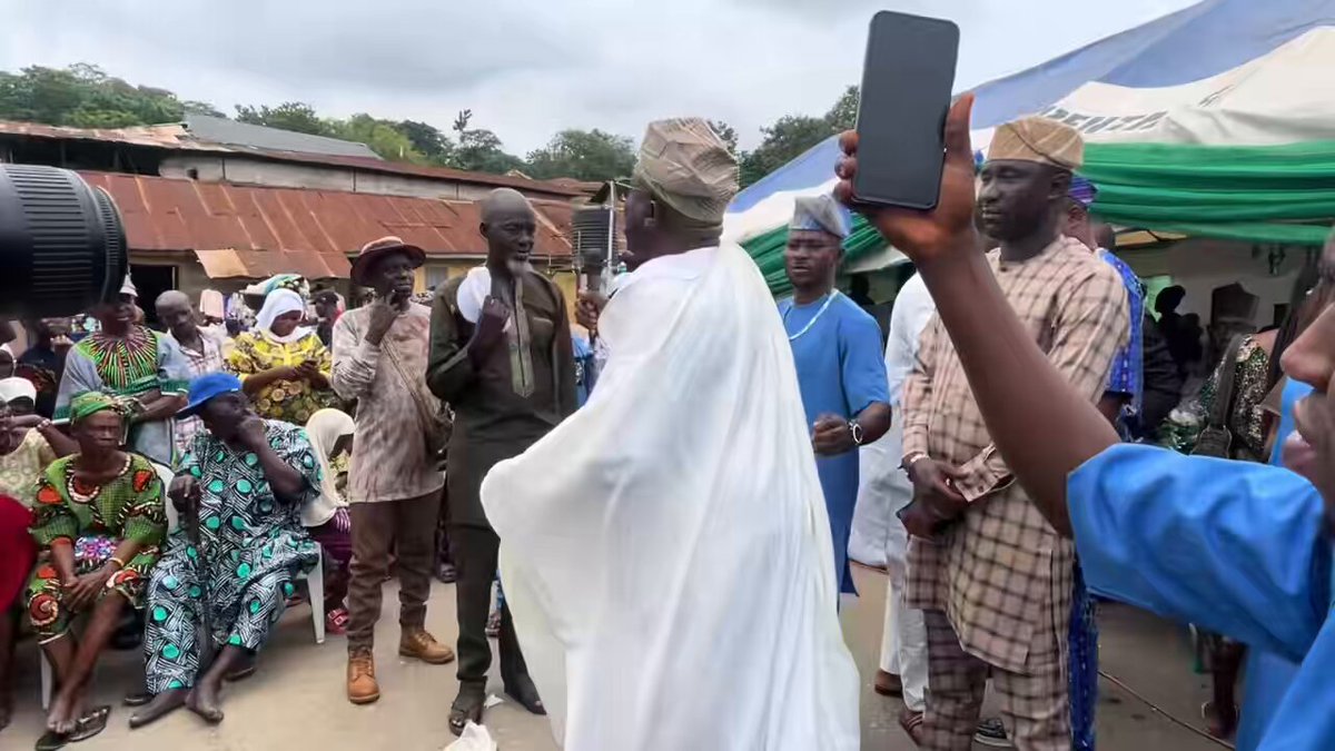 2027: Otunba Segun Showumi Appeals to Yoruba, Urges Support for President Tinubu’s Re-election Watch the video>>>>>>👇❤️🔥