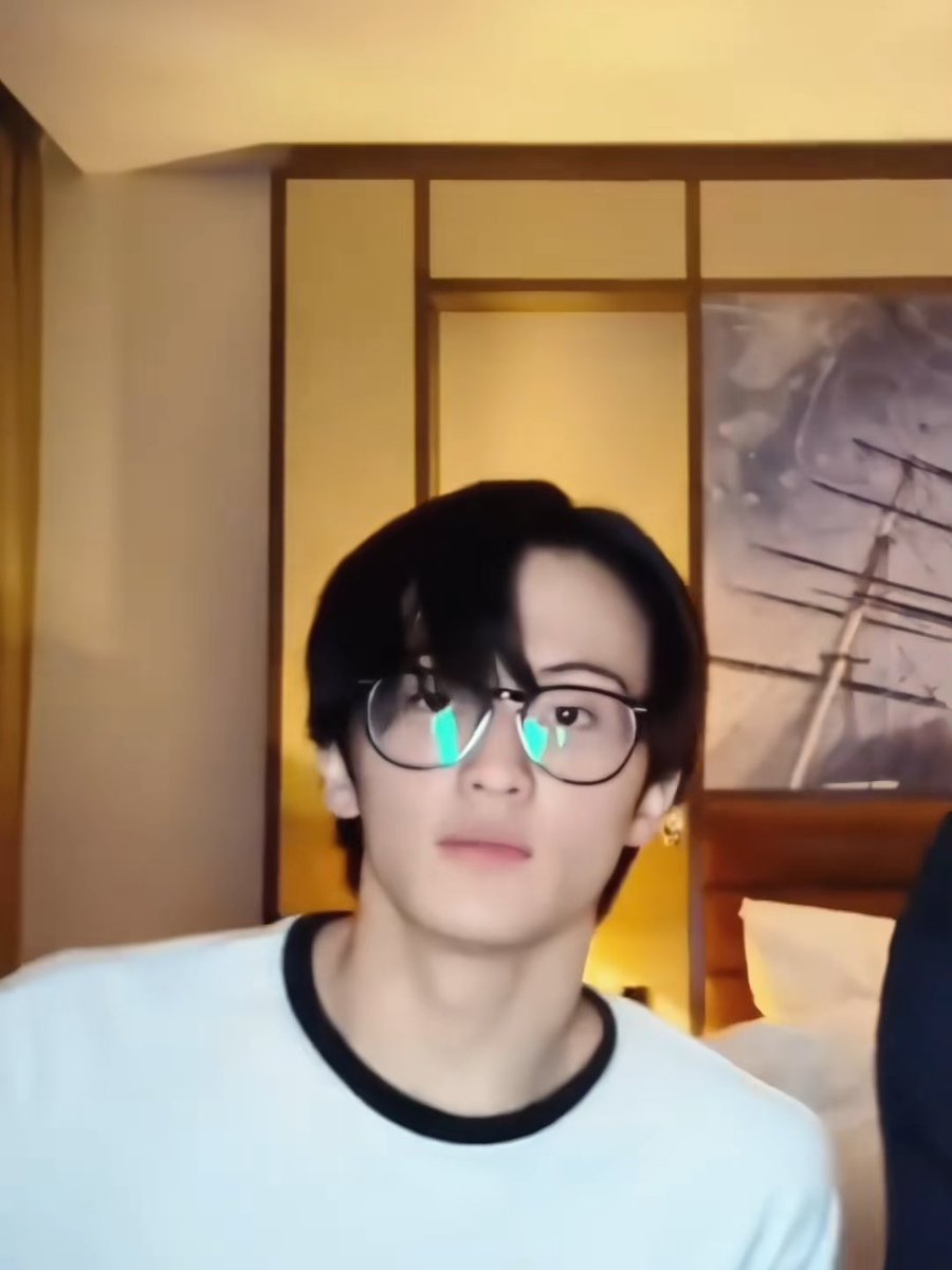i can handle his attitude
