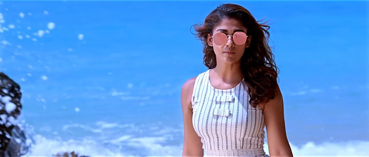 நயன் இன் ஹலேனா மோட் 😍😍