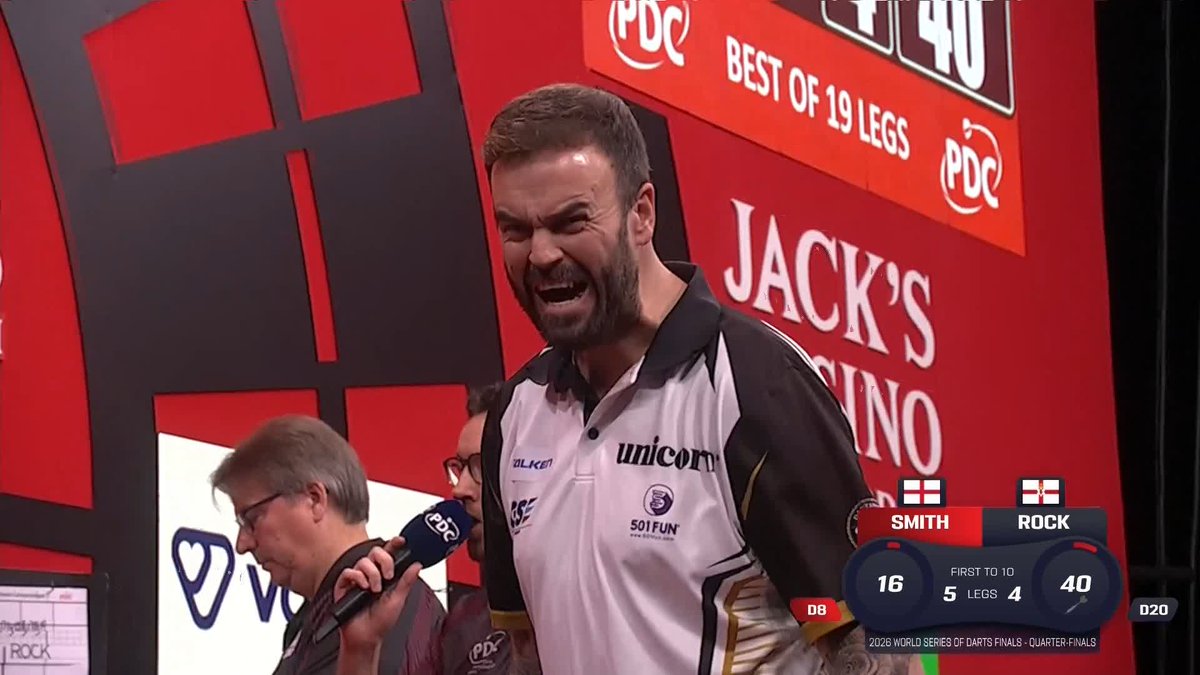 TEN-DARTER! Magnificent from Ross Smith, who follows up seven perfect darts with a ten-dart break to restore his two-leg lead against Josh Rock! 📺 #WSODFinals | QF