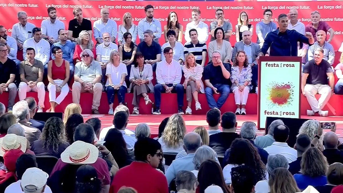 El PP y Vox comparten la misma ruta, prejuicios, privatizaciones, confrontación y falta de respeto. Cuando están en la oposición insultan y cuando están en el Gobierno recortan. Yo prefiero que me insulten, a que los españoles sufran los recortes estando ellos en el Gobierno.