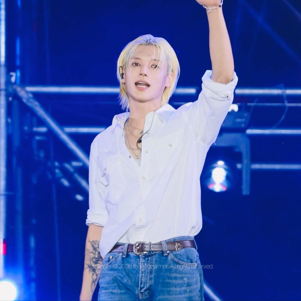 turbulence‘s biggest fan jung wooyoung never drops in the ranking. look at him 🥹