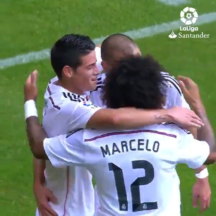 🔙 Un día como hoy, pero de 2014, James Rodríguez anotaba su primer gol en LaLiga con el Real Madrid: