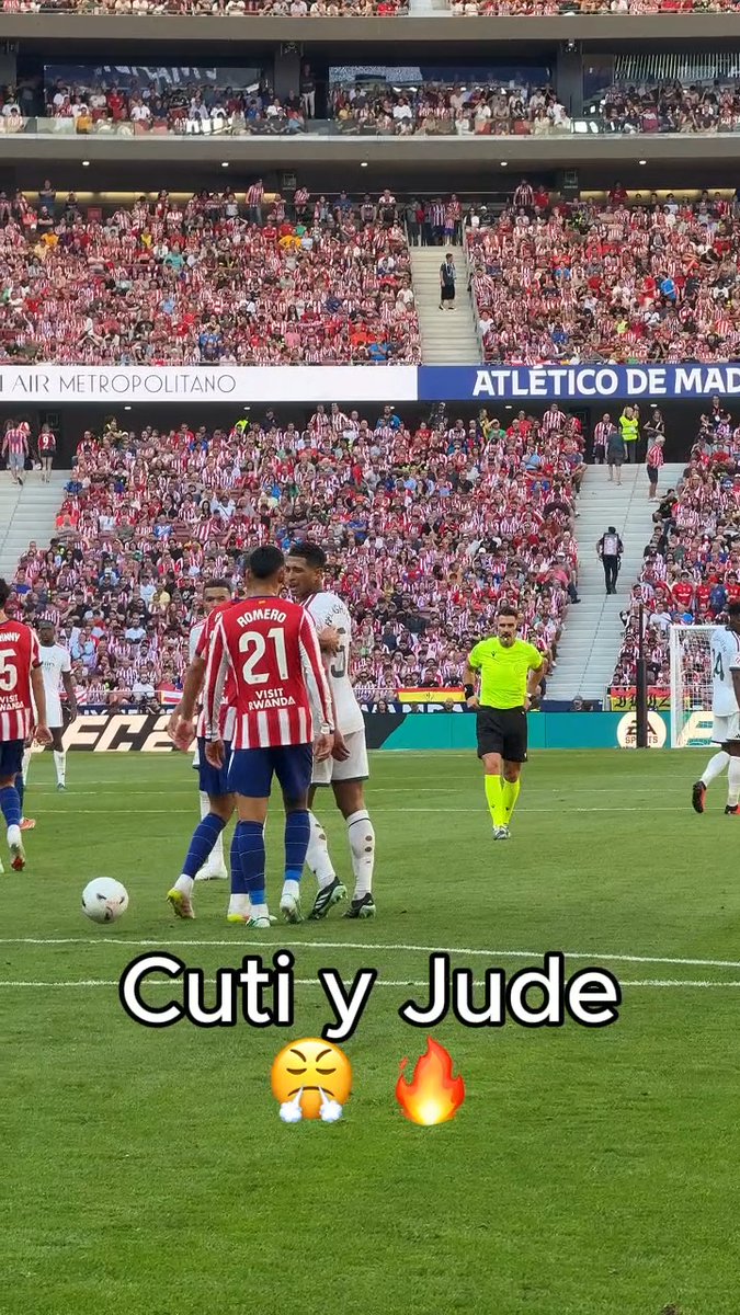 Ojito al duelo entre el Cuti Romero y Jude Bellingham. 😤