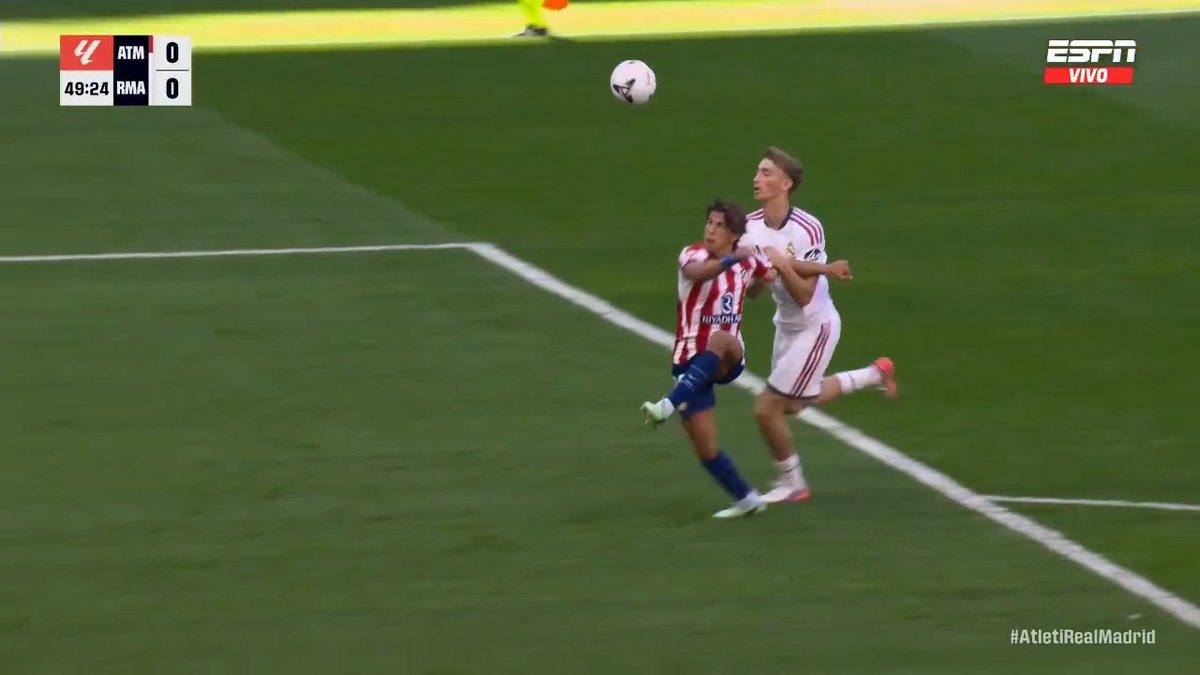 "Huijsen": Porque cometió un penal y fue expulsado en el partido de Real Madrid contra Atlético Madrid