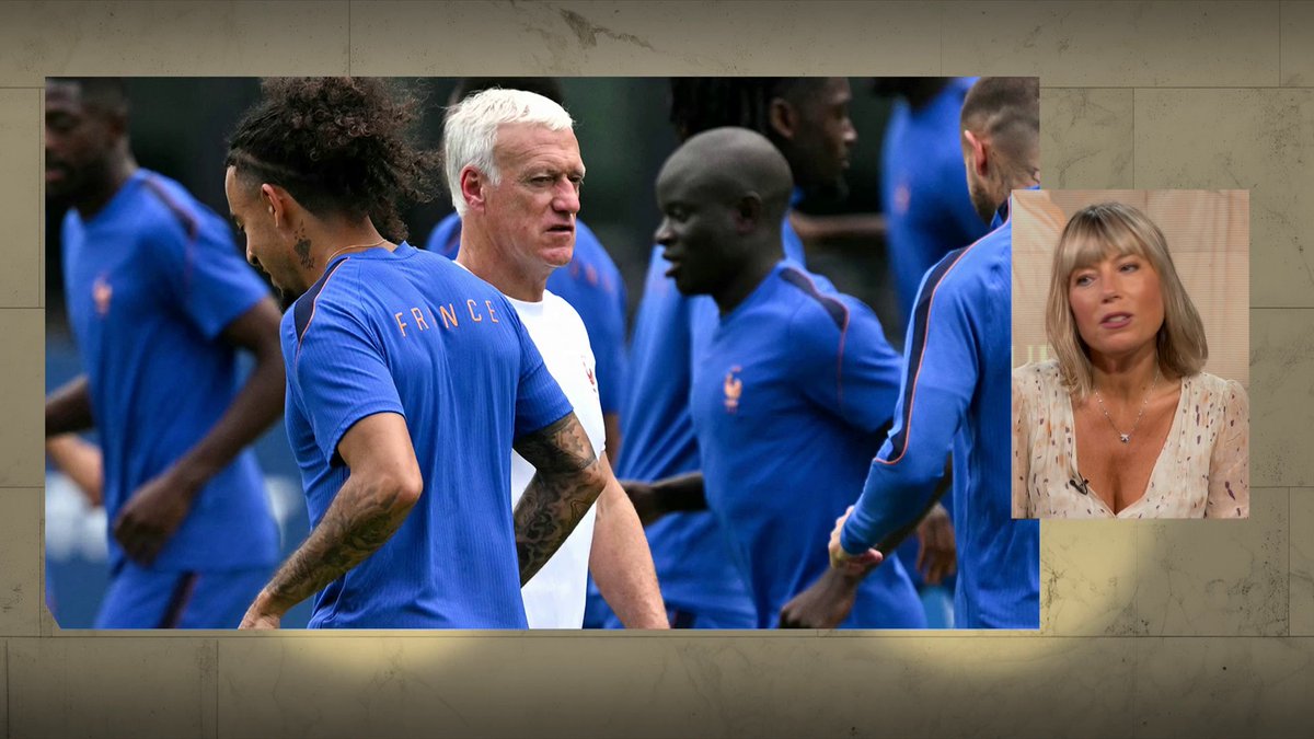 #DidierDeschamps « Ça va mieux ! Forcément ça a été compliqué » après la défaite de l’équipe de France « J’ai été un peu choquée. Il a fait rêver la France et on perd en demi-finale (...) ce n’est pas déshonorant ! (…) N’oublions pas le parcours fabuleux » Mélanie Page Rebecca Fitoussi
