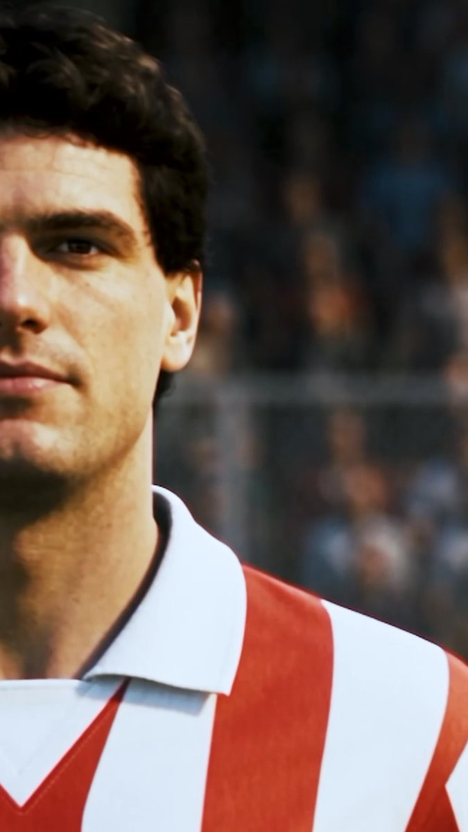Las nuevas generaciones que no me vieron jugar se perdieron mi prime en el Atlético de Madrid. Pero no se preocupen, que nunca es tarde para disfrutar de lo letal que era con el balón de media vuelta. Hasta en un videojuego tiro rostro, carajo! Se vienen cositas…