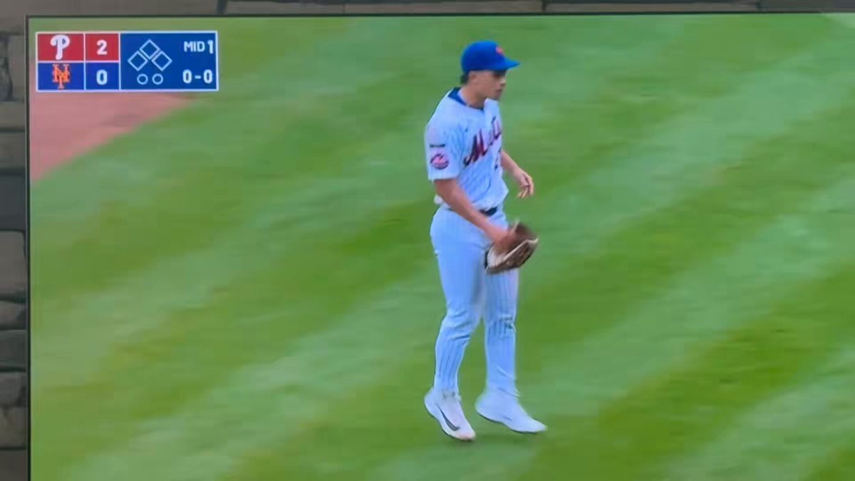 MARK VIENTOS IS NOT A FIRST BASEMAN! 😡