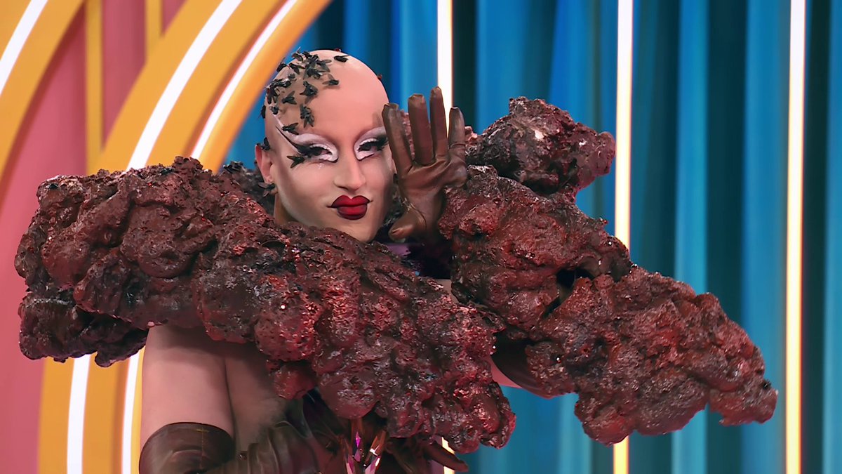 Esta es nuestra m*erda 💩 #DragRaceEs Bonsoirrrrr!! C'est Sorny 🌟 ✨ Entradas al taller en directo ▶️