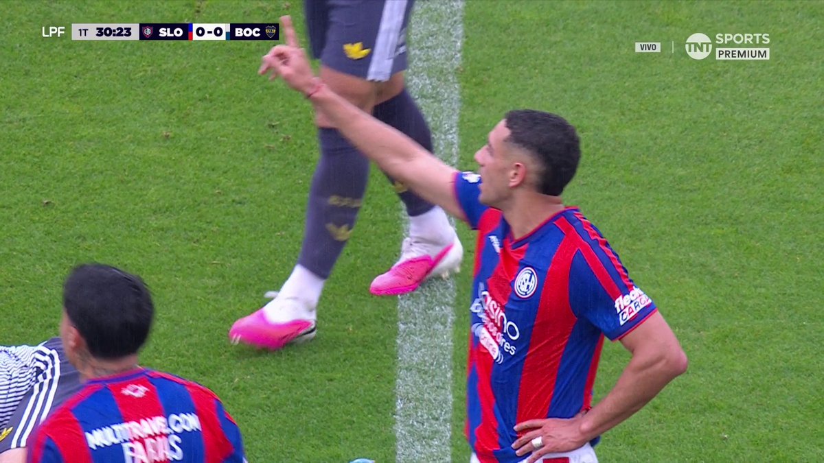 EXPULSADO INSAURRALDE EN SAN LORENZO El mediocampista del Ciclón fue expulsado tras una fuerte entrada ante Ascacibar. Viví el Torneo Clausura 2026 por TNT Sports Premium y disfrutalo también en HBO Max 👉 #Suscribite #LPFxTNTSports