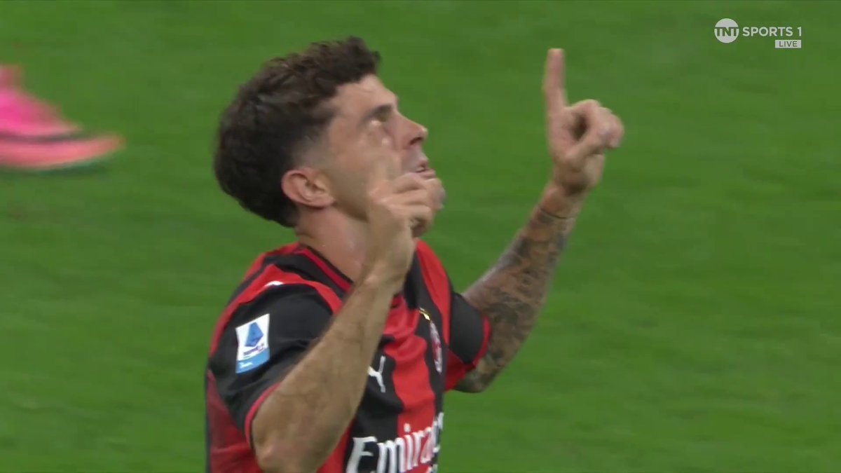 CHRISTIAN PULISIC TAKE A BOW 👏 Incredible touch and finish from the American as he puts Milan 1-0 ahead ⚽️ 📺 Watch live on TNT Sports on HBO Max