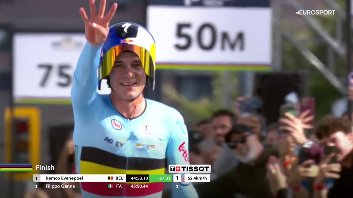 🌈 COMO 𝑹𝑬𝑴𝑪𝑶 POR SU C𝟒SA. Remco Evenepoel completa su obra: no falla en la contrarreloj y logra su cuarto arcoíris contra el crono tras imponerse a Ganna y al sorpresón Seixas para igualar a Cancellara y Martin #Montréal2026 #LaCasadelCiclismo