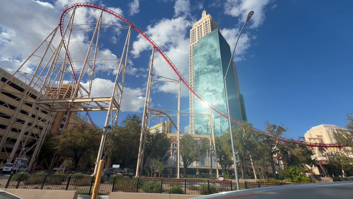 I have a weird Las Vegas question… If a giant ROLLER COASTER can survive for decades right on the Strip… why did Vegas basically stop building stuff like this? We keep hearing that Vegas needs more attractions, more daytime activities and more reasons for people to come here besides gambling. Maybe we’ve completely overthought it. Not everything needs to be a $500 million immersive “experience.” Give people ZIP-LINES Give them giant slides. Give them something ridiculous to do. Hell… build a massive WATER PARK on the Strip. 🌊🎢 The roller coaster already proved people will pay money to get thrown around in 110-degree Las Vegas. Maybe old-school fun isn’t outdated at all. Maybe Vegas needs MORE of it. Would a legitimate Strip water park work?
