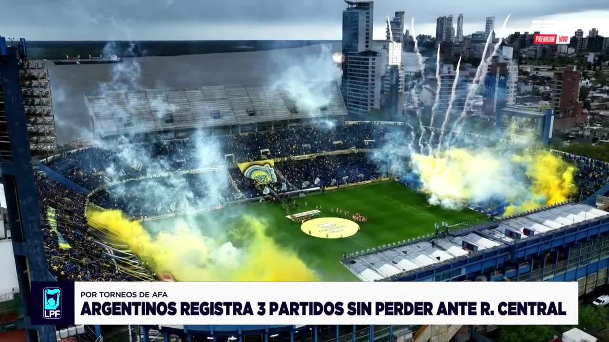 ¡SIEMPRE ES UNA FIESTA EN ROSARIO! Impresionante marco en el Gigante de Arroyito para el duelo de Rosario Central vs. Argentinos por el #TorneoClausura. 📺 ESPN Premium | Suscribite al Pack Fútbol en