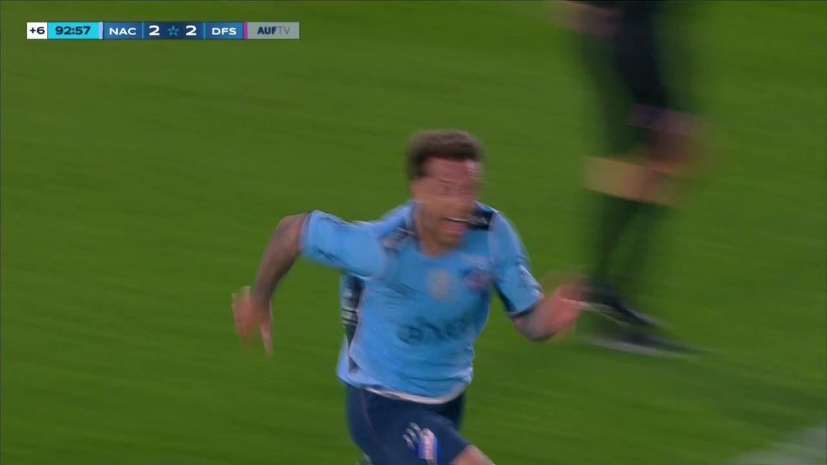🇨🇷🤯LOCURA TOTAL DE FRANCISCO CALVO EN URUGUAY Nacional lo perdía 0-2 al 88' y, en tiempo añadido, remontaron con un gol del costarricense. ¡¡ES COMPLETAMENTE INCREÍBLE!🔥 ▶️Plan Premium de #DisneyPlus