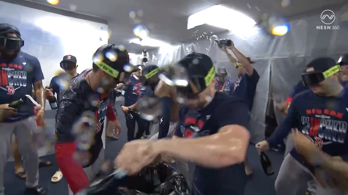 This champagne shower in the Red Sox clubhouse is everything 🍾😂
