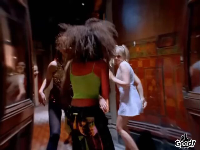 Spice Girls - Wannabe🎶🎤