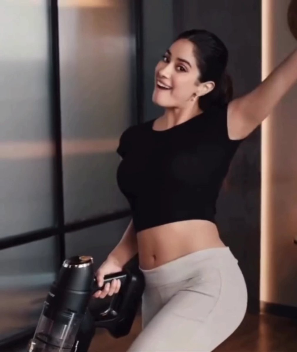 Janhvi Kapoor ❤️🔥