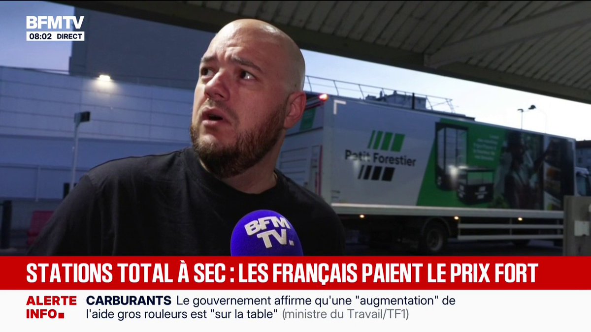 "Sur le mois, ça représente un très gros budget": les Français paient le prix fort de la flambée des prix du carburant