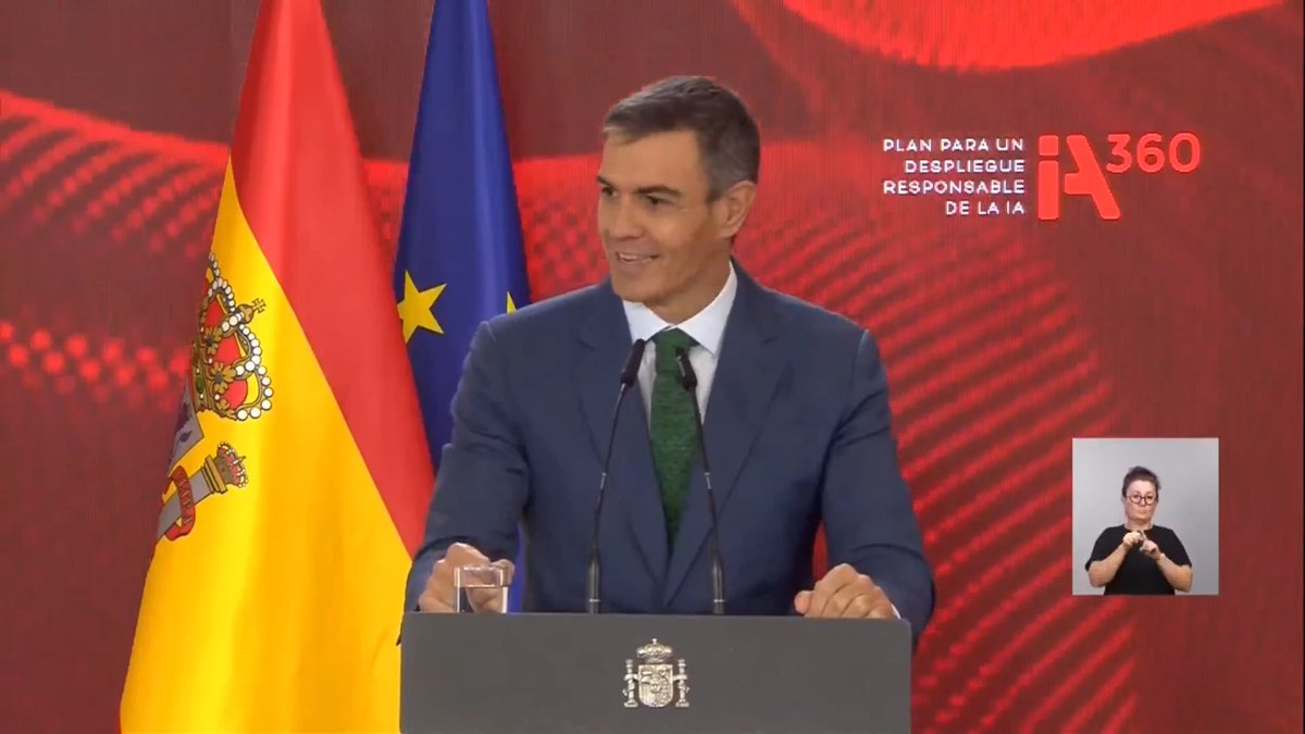 Tenemos que actuar ya. Con urgencia. Una IA desregulada, opaca y en manos de unos pocos es un riesgo. Sin control humano, no es inteligencia: es caos. El reto es claro: construir una IA responsable, humanista y al servicio del bienestar colectivo. Pedro Sánchez en el acto 'IA360: Plan para un despliegue responsable de la IA.
