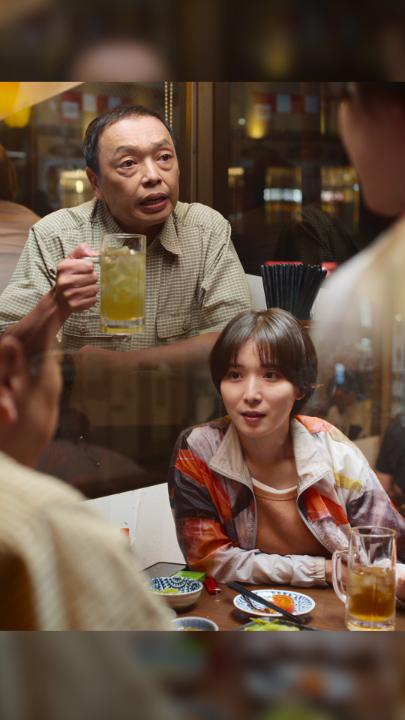 謎多き遠山美容外科のおじさん医師 疋田(中川家礼二) 喫煙所仲間で 気のいい先輩かと思いきや 実は"ダーク"な一面も! #ダウンタイム #ダウンタイム中 #ダウンタイムはネトフリ #ビフォーには戻れない #Plasticbeauty #downtime