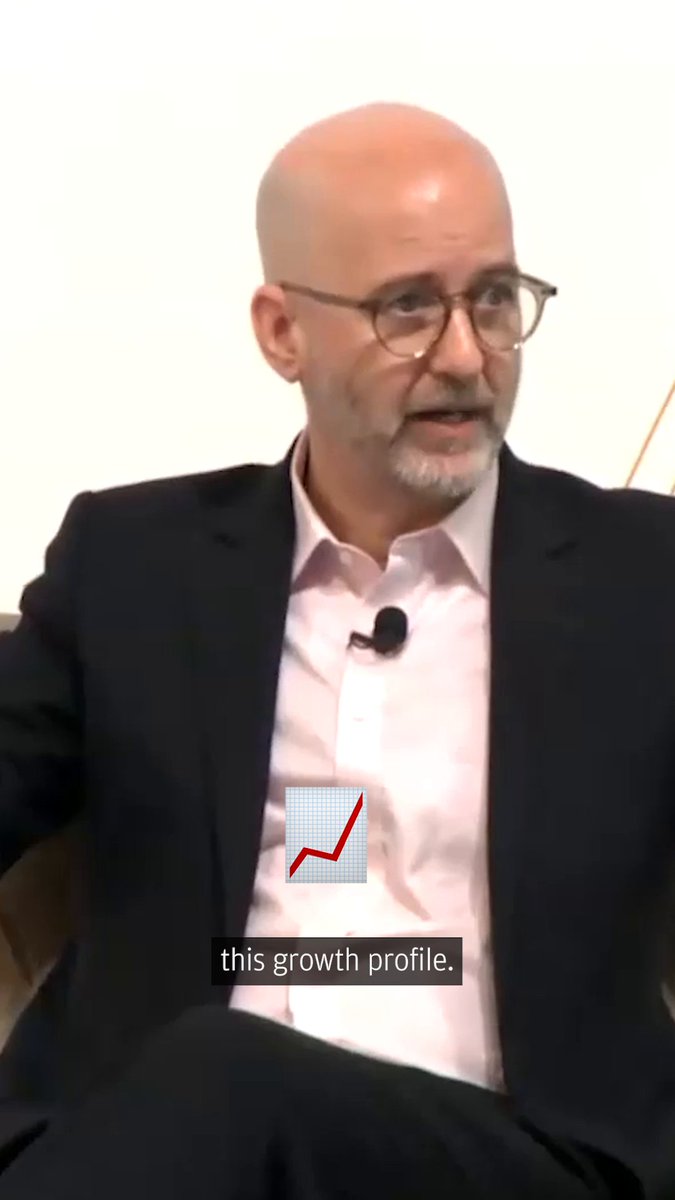 As jobs rebound, global expansion is shifting from wealth-driven spending to more balanced, income-driven growth — keeping inflation top of mind for central banks. Joseph Lupton, Co-Head of Economic Research, emphasized this shift as a key theme at our 10th annual European Leveraged Finance Conference.