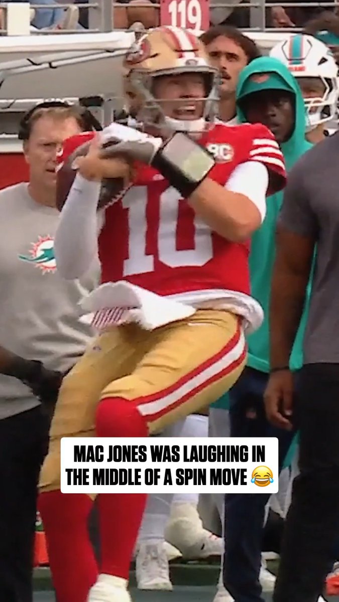 .Mac Jones is always having the time of his life 😭
