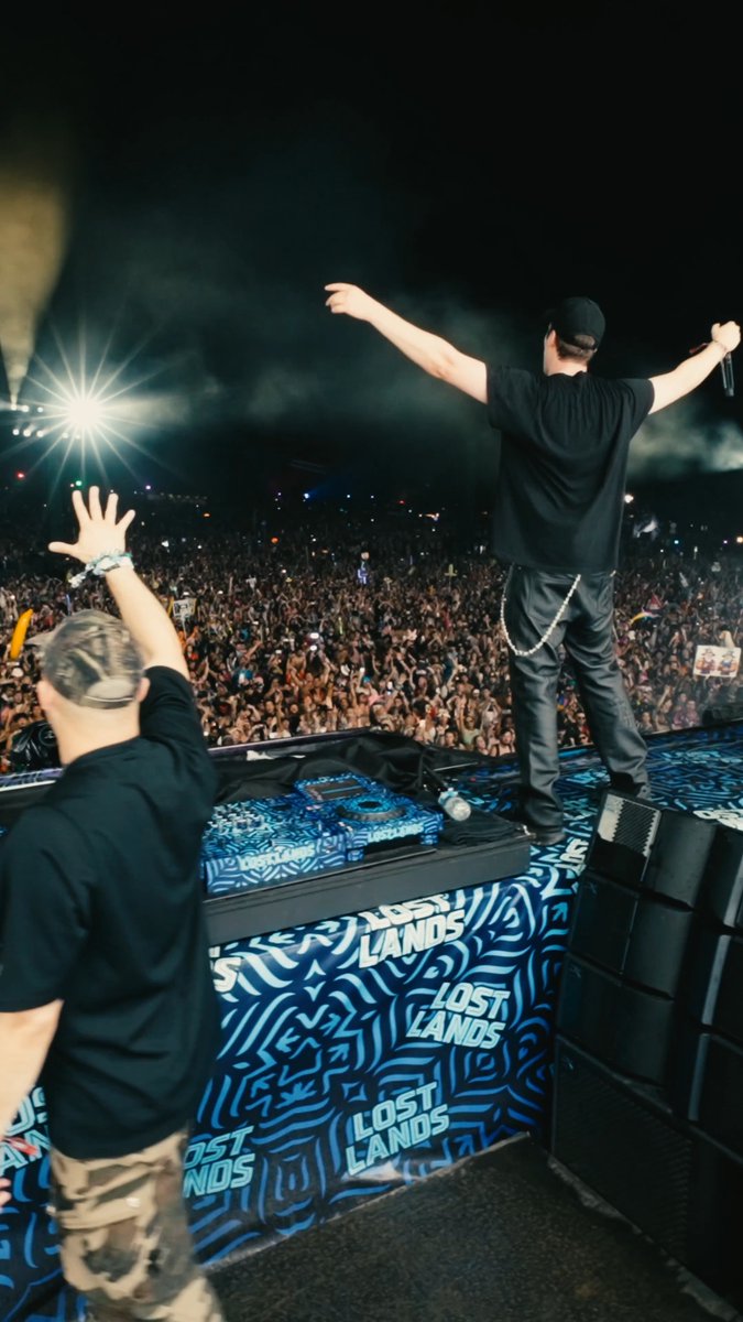 LOST LANDS!!!! that was insane!!!!! thank you thank you thank youuu gonna remember this one forever should we upload the full set?!!