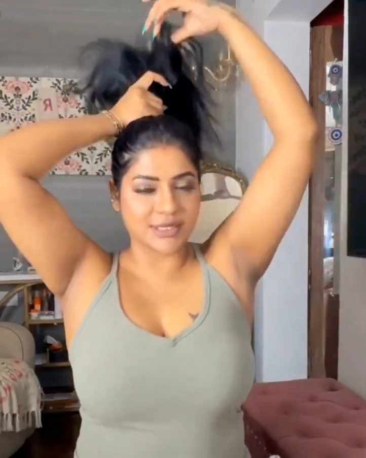 Reshma Pasupuleti Insta Exclusive content
