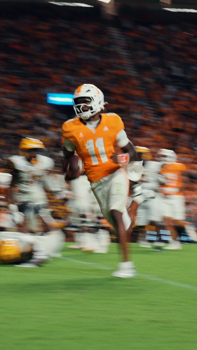 Faizon finds checkerboard #GBO 🍊