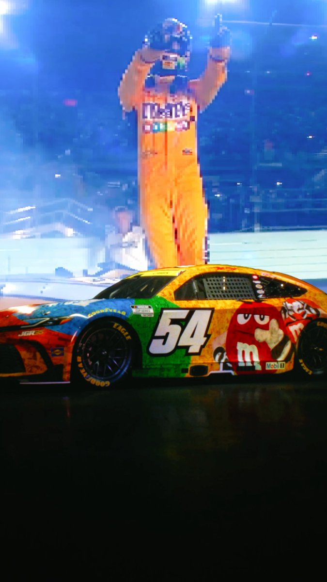 This paint scheme at that race track. A fitting salute to Kyle.