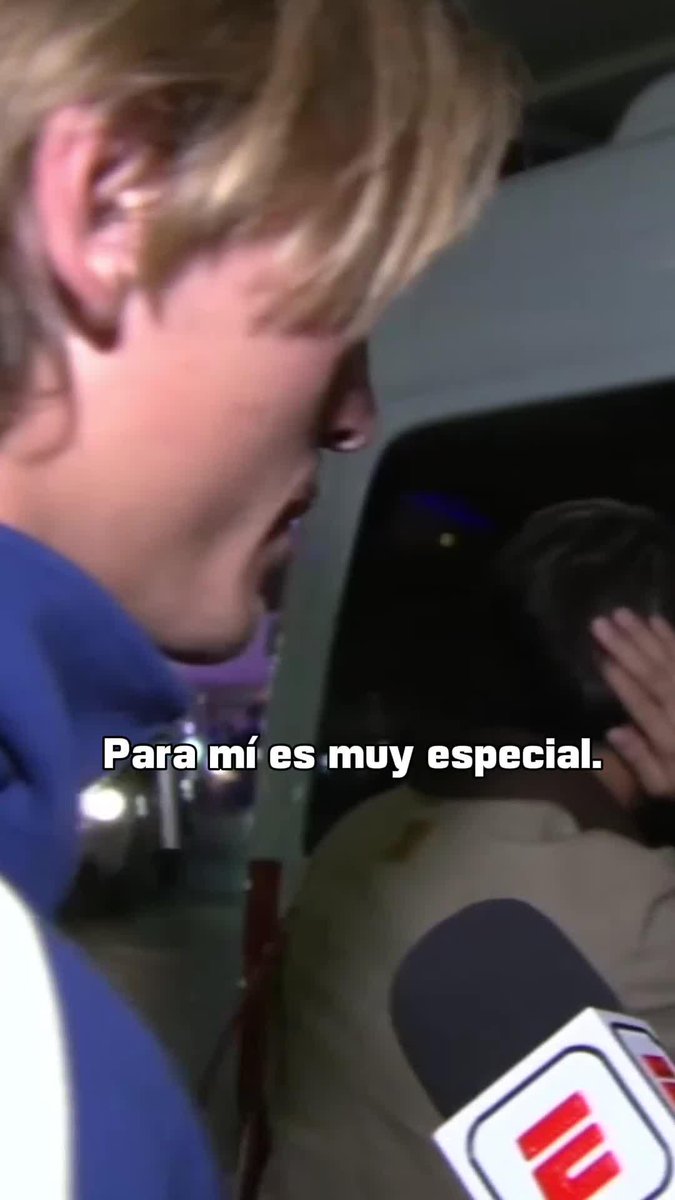 "PARA MÍ ES MUY ESPECIAL." Nico Paz contó lo que siente por compartir el último partido de Leo Messi con la Selección Argentina. 📺 ESPN en el Plan Premium de #DisneyPlus