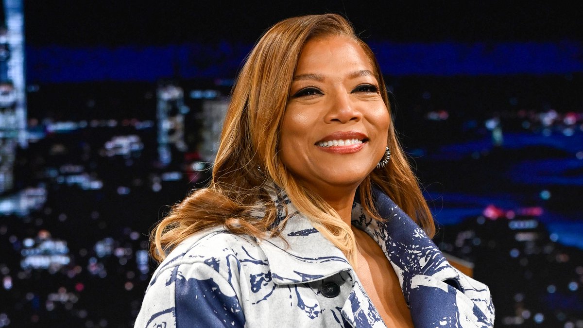 .Queen Latifah reflects on her time working with the late great Dolly Parton in Joyful Noise 🩷 #FallonTonight