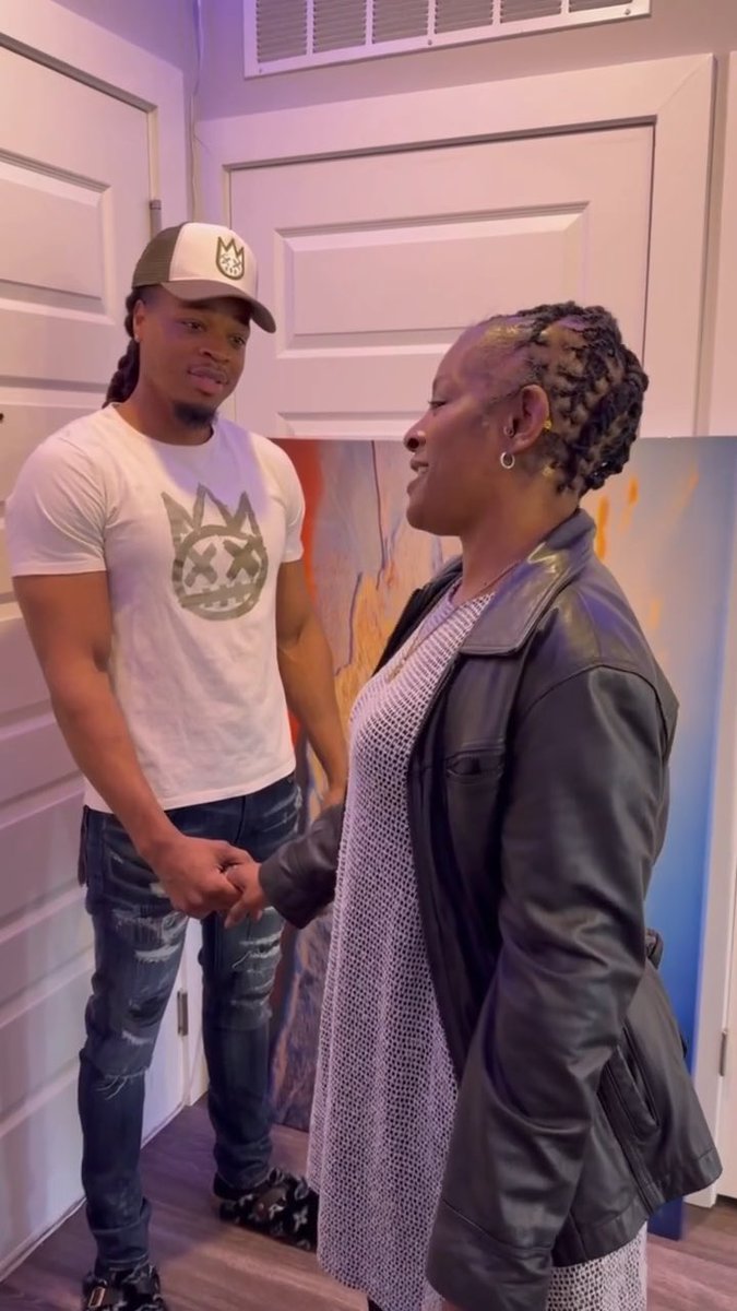 Old Granny was making some serious moves and was about to risk everything… the ending was NOT what I expected 😂