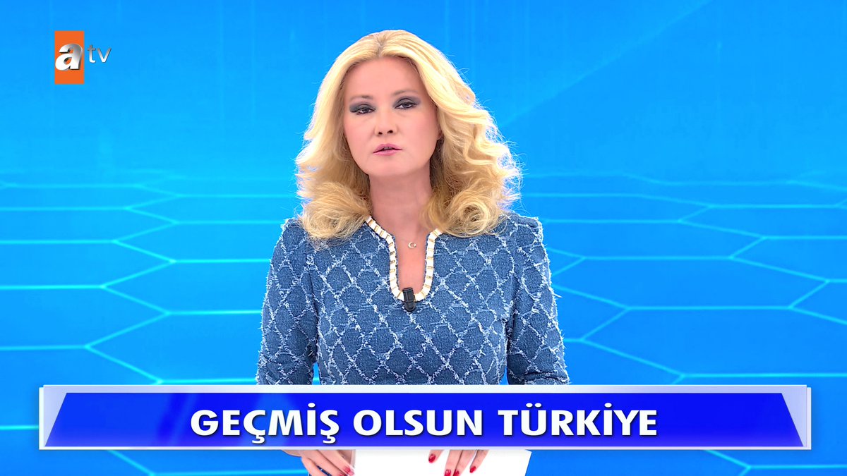 Geçmiş olsun Türkiye! Müge Anlı: "Manisa'nın Turgutlu ilçesinde bir lisenin önünde silahlı saldırı oldu. İlk belirlemelere göre 8 kişi yaralandı. Geçmiş olsun dileklerimizi iletiyoruz, yaralılara da acil şifalar diliyoruz." #Manisa #MügeAnlıİleTatlıSert #MügeAnlı