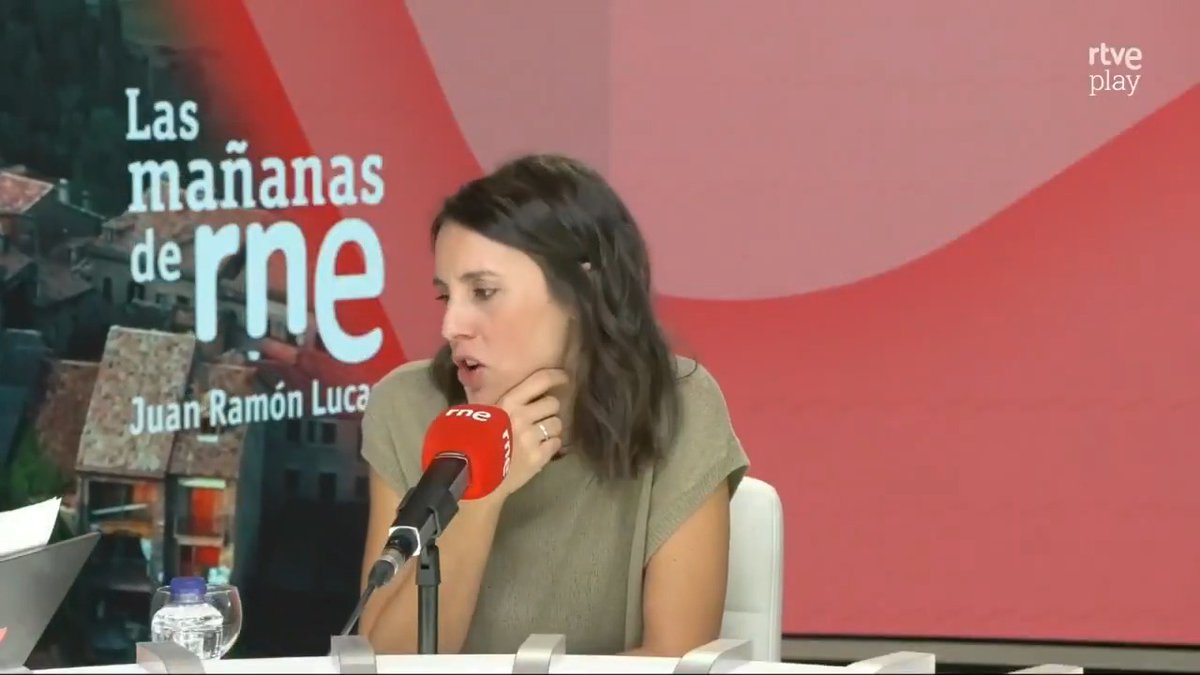 La gente ve que el sistema no funciona se lo digamos o no. No puede ser que te mates a trabajar y eso no te de para vivir ni para alquilar una casa. Eso hay que cambiarlo. 🎥 Irene Montero
