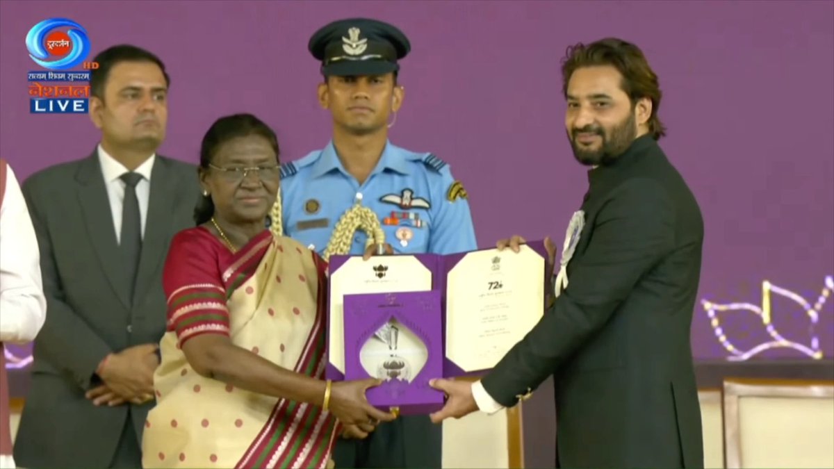 A moment of immense pride for Team #Kalki2898AD. Heartiest congratulations to our #NitinZihani on receiving the National Award for Best Production Design at the #72ndNationalFilmAwards. ✨
