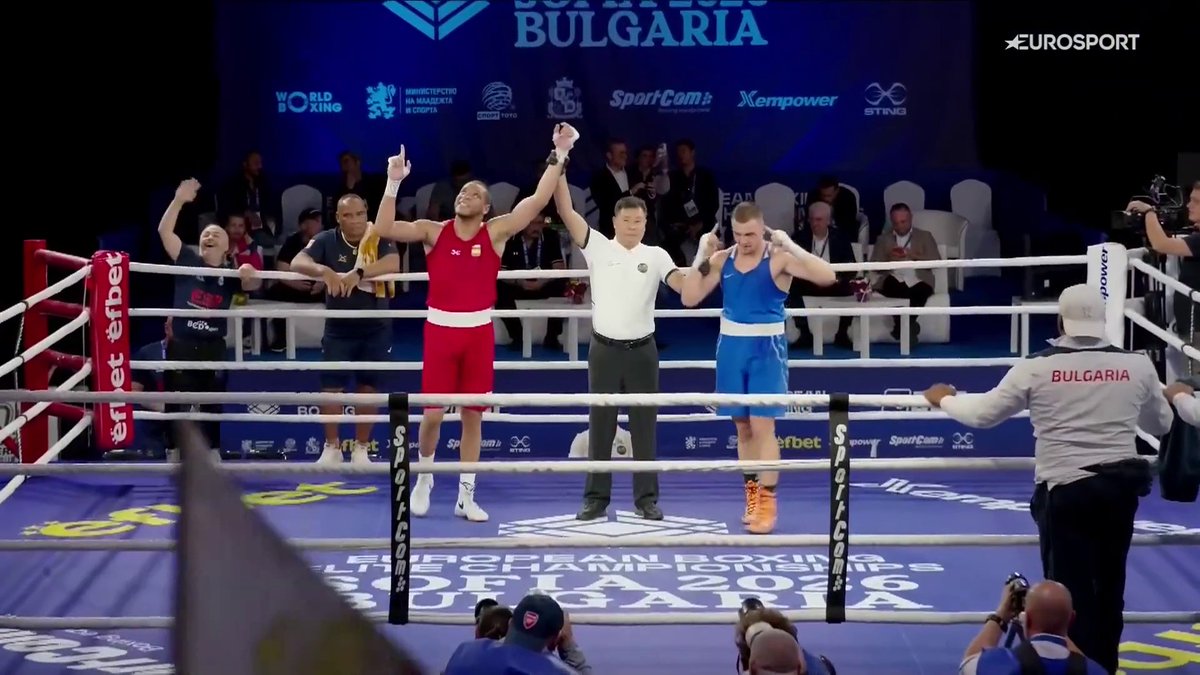 🌟🇪🇸 𝑬𝒍 𝑷𝒓𝒐𝒇𝒆𝒕𝒂 𝒍𝒐 𝒗𝒖𝒆𝒍𝒗𝒆 𝒂 𝒉𝒂𝒄𝒆𝒓. Enmanuel Reyes Pla vence a Roselin Bachevski en un auténtico combatazo del español para asegurarse la medalla en los Europeos de boxeo 🏅 Sigue el subidón de la delegación española tras la medalla de Laura Fuertes