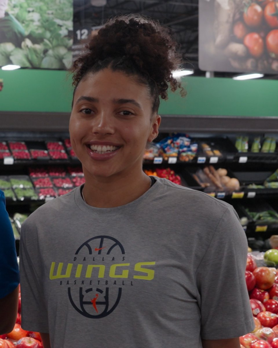 The secret is out! Coach Camille is finally telling us how to make her world famous chocolate chip cookies from scratch during our Wings Grocery Run with @krogerdw 🍪 Shop ingredients and check out more great recipes at