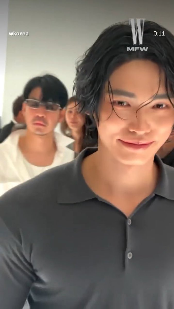 น้องวินแป๋วมากกกก น่ารักอ่ะ 🥹🤏🏻 WIN DEFINES PRADA SS27 #PRADASS27xWIN #PRADASS27 #PRADA PRADA #winmetawin Winmetawin