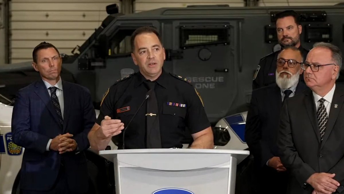 🚨 PROJECT RED ZONE: Peel Regional Police shutdown an illegal gun trafficking network fueling violent crime in the GTA, seizing 23 guns & releasing images of those involved, underscoring that nearly 100% of crime guns come ILLEGALLY SMUGGLED from the U.S, 🇺🇸 not via licensed 🇨🇦 gun owners