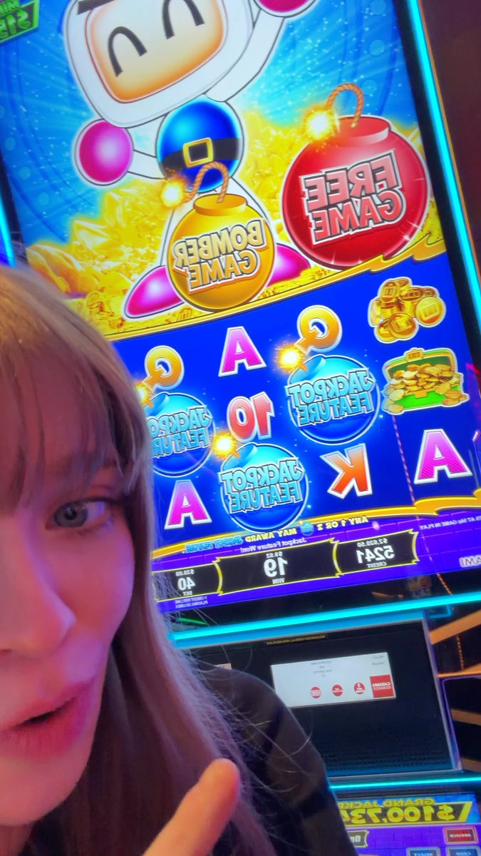 I GOT A BONUS ON BOMBERMAN BLAST !!