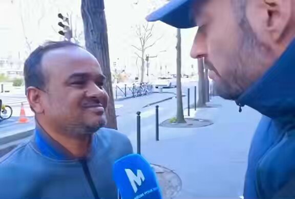 Comment il a buger 😂😂😂😂😂😂😂😂😂😂😂