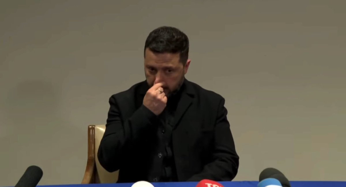 ZELENSKY CAN’T KEEP his HANDS OFF his NOSE — SNIFFS repeatedly