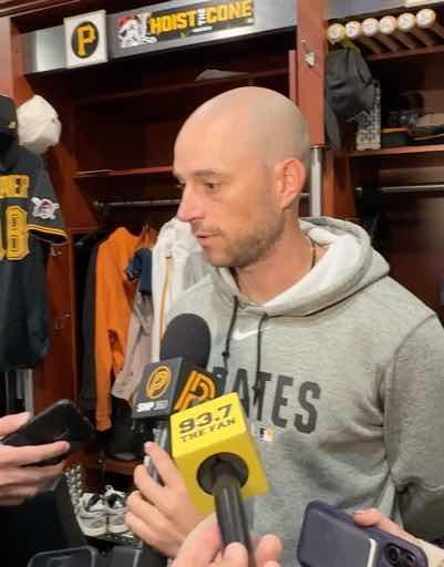 Winning the Clemente Award as #Pirates team MVP, Brandon Lowe credits his teammates